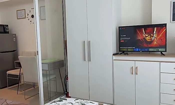 Отель Jn Condotel The Azure Urban Residences Манила