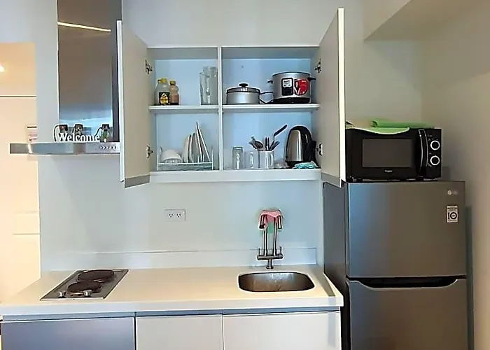 Jn Condotel The Azure Urban Residences 4*